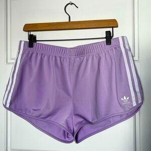 Adidas | Women's Lilac Shorts in Large